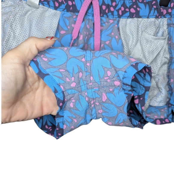 Patagonia Barely Baggies Blue Pink Floral Athletic Women's Shorts Small Outdoor - Picture 12 of 12
